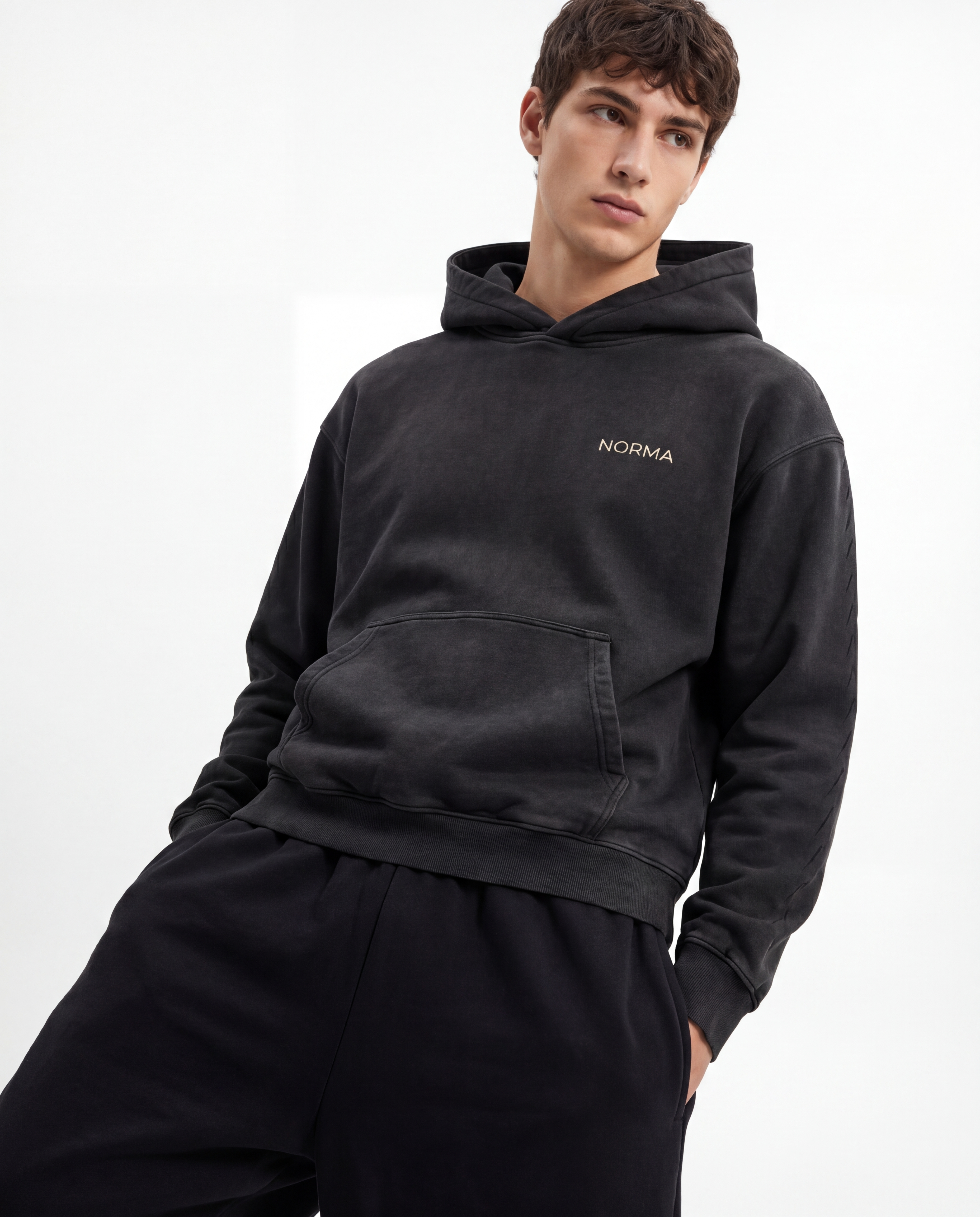 NORMA Bluza - Czarna